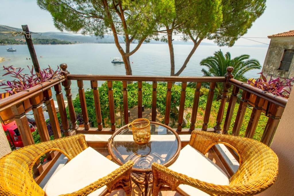 Natali'S Villa By The Sea Kato Gatzea Exterior foto